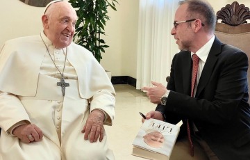 FABIO MARCHESE RAGONA PORTA LA VOCE DEL PAPA A PONTE DI LEGNO